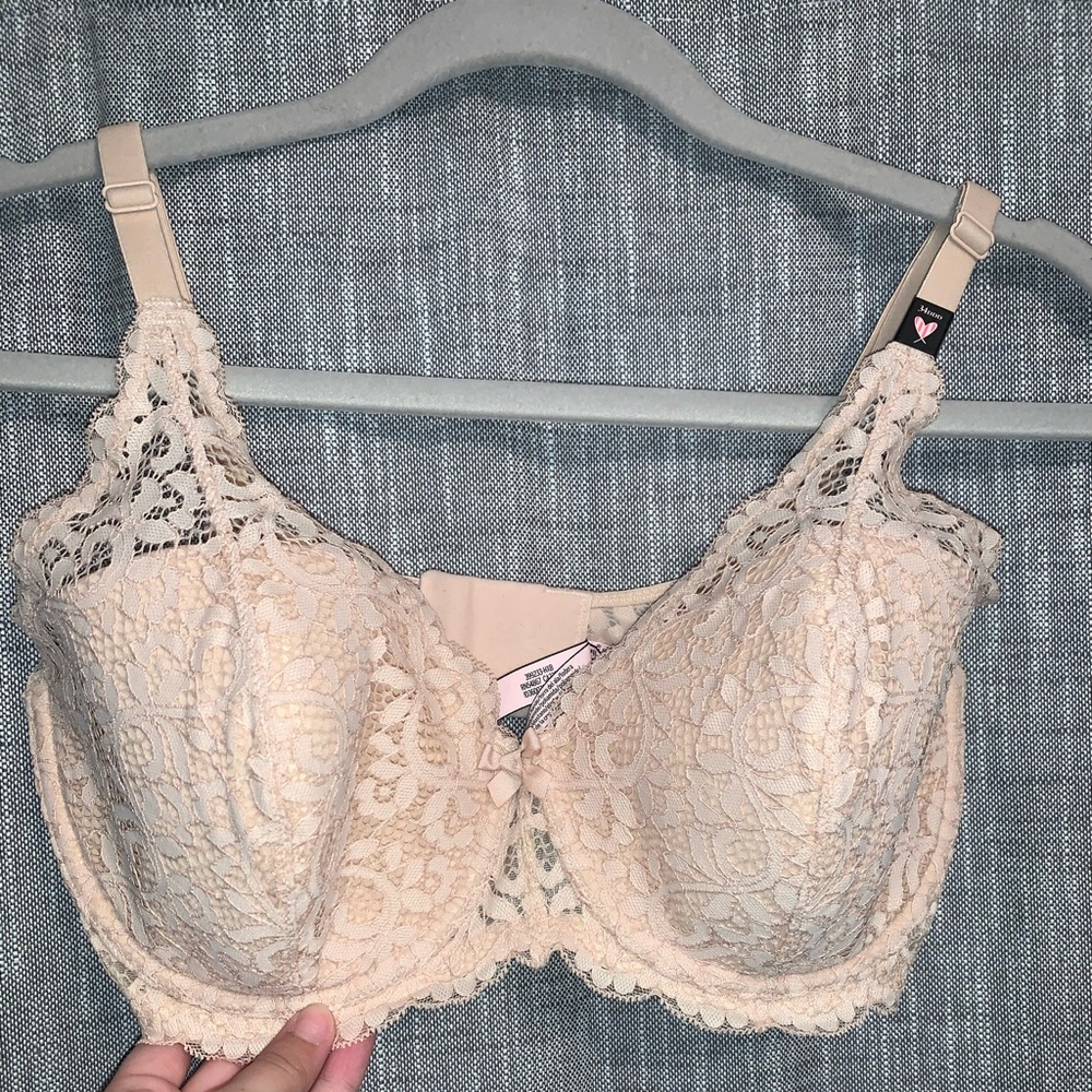 Victoria’s Secret bra